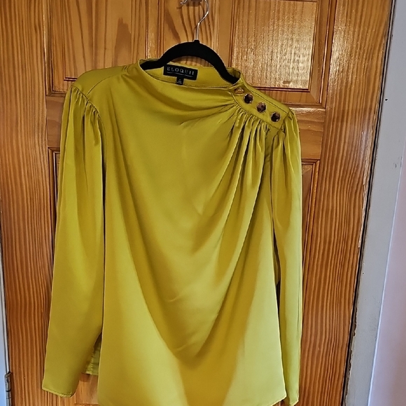 Eloquii Tops - Eloquii Yellow Button-Detail Blouse